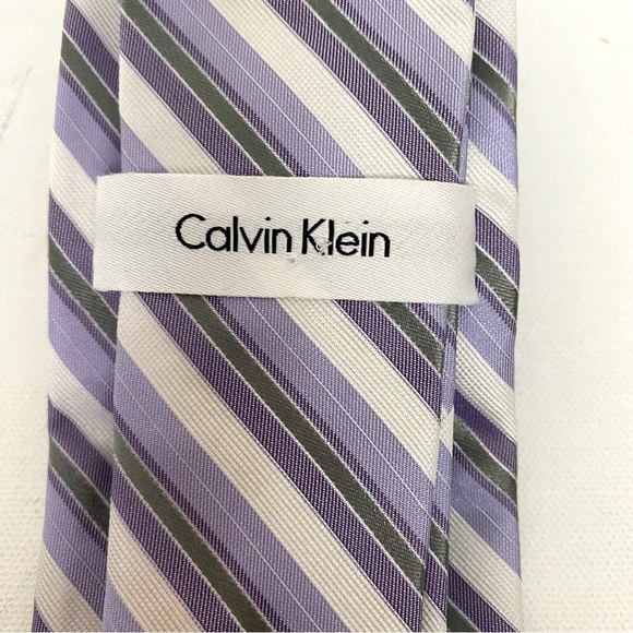 Calvin Klein Multi Color Men 100% Silk Stripes Tie. Light Purple White Green - Picture 5 of 7